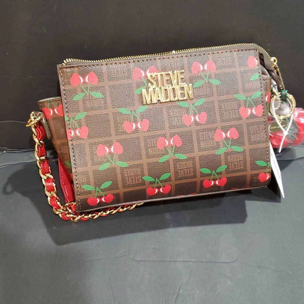 Steve Madden brown plaid checkered cherry print bryder crossbody bag and charm - Picture 5 of 13
